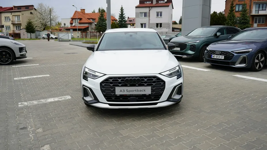 AUDI A3 Allstreet -