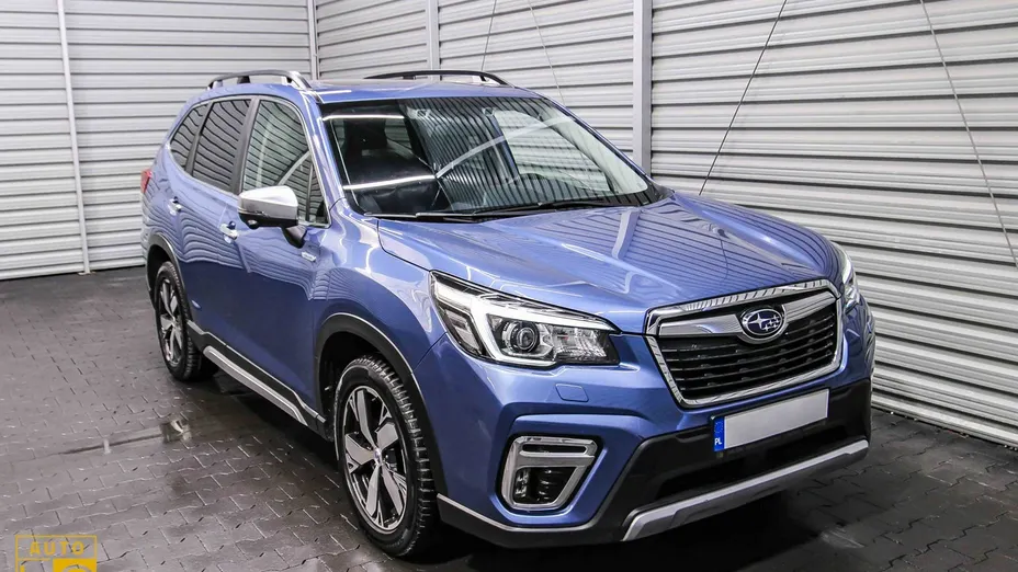 SUBARU Forester -
