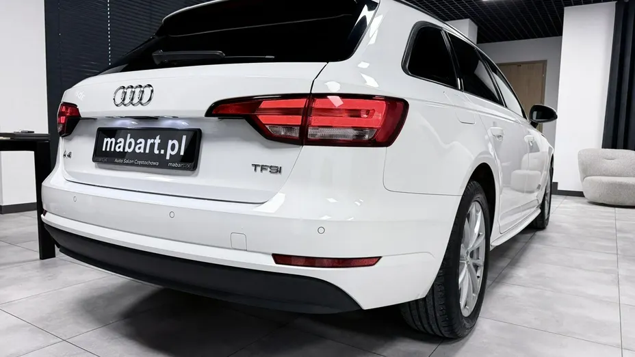 AUDI A4 -