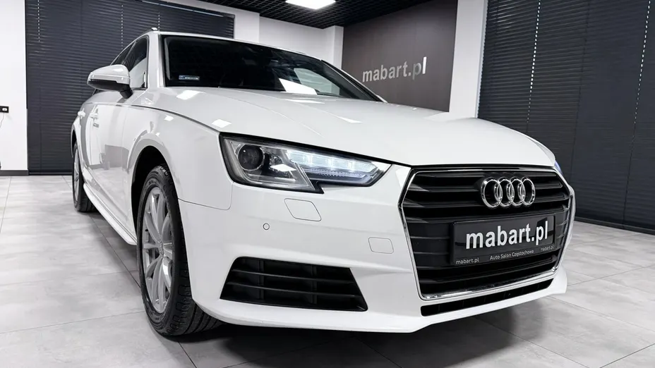 AUDI A4 -