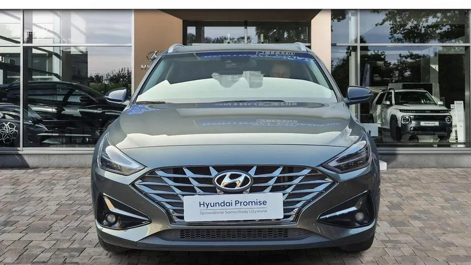HYUNDAI i30 -