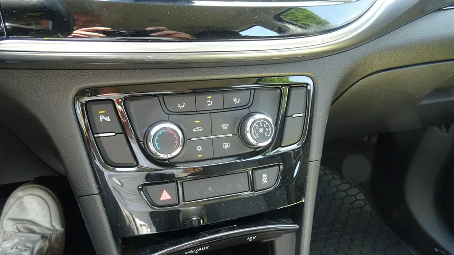 OPEL Mokka -