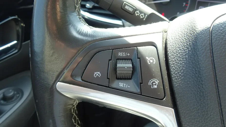 OPEL Mokka -