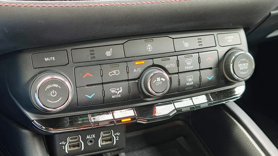 DODGE Durango -