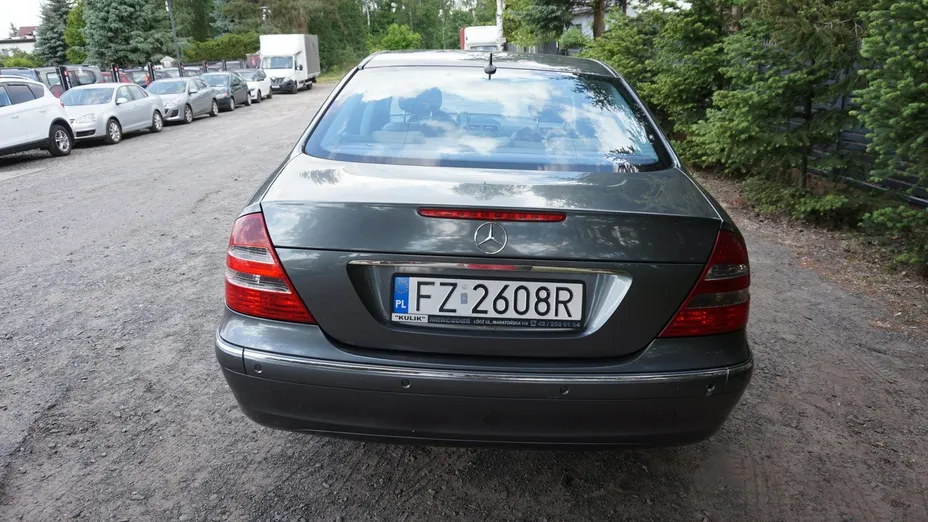 MERCEDES-BENZ E Klasa -