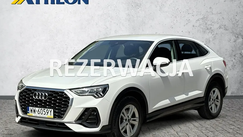 AUDI Q3 -