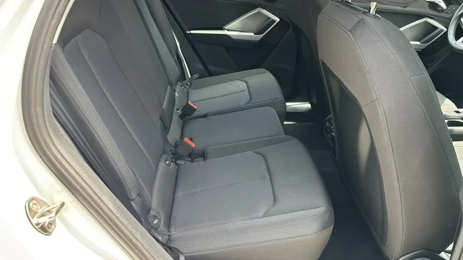 AUDI Q3 -