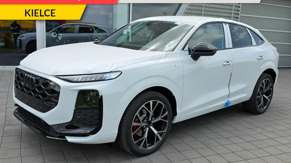 AUDI Q3 Sportback -