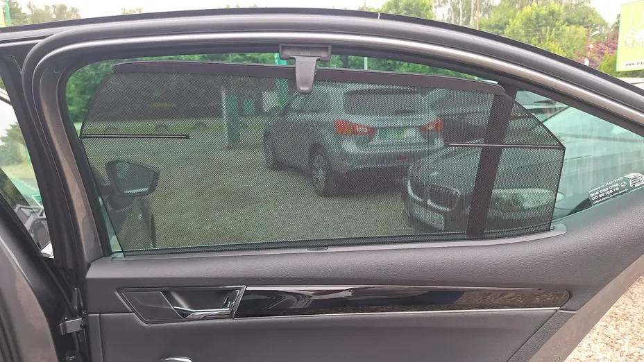 SKODA Superb -