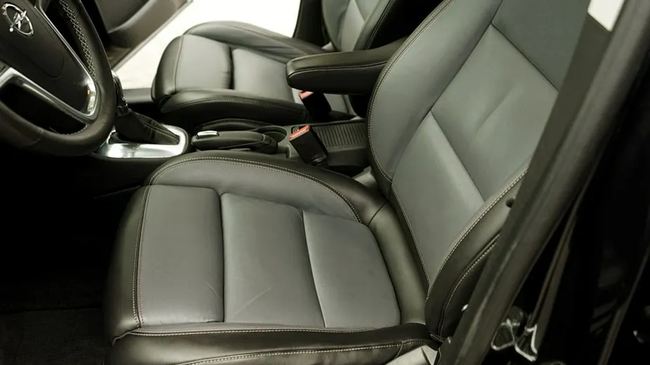 OPEL Mokka -