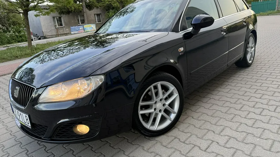 SEAT Exeo -