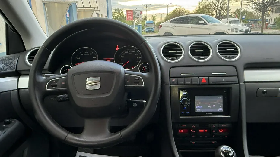 SEAT Exeo -