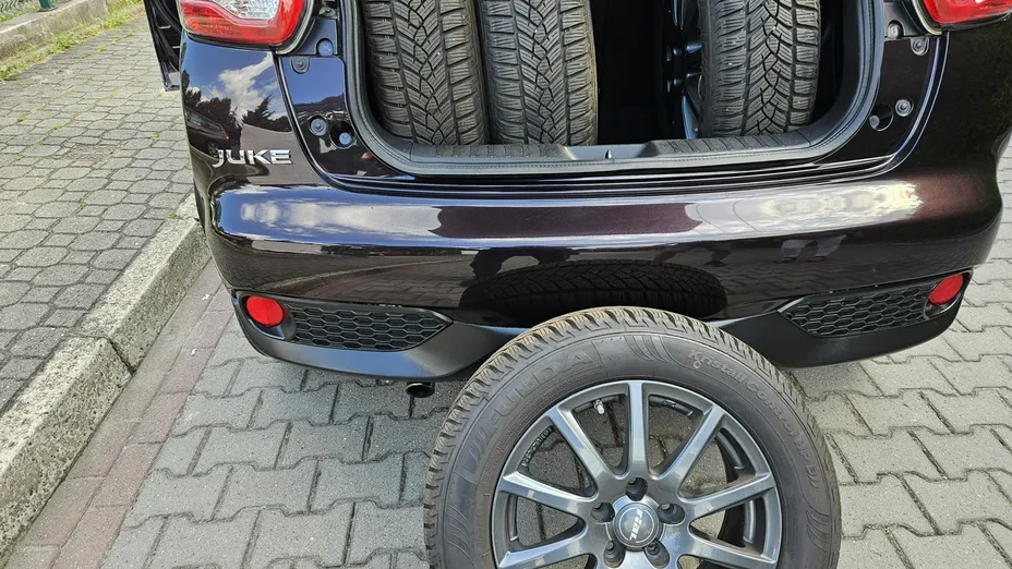 NISSAN Juke -