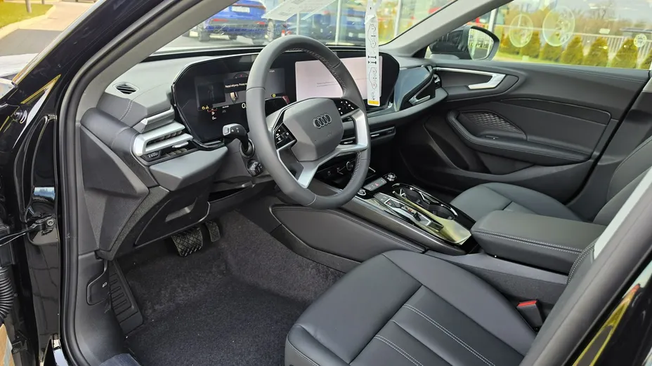 AUDI A6 -