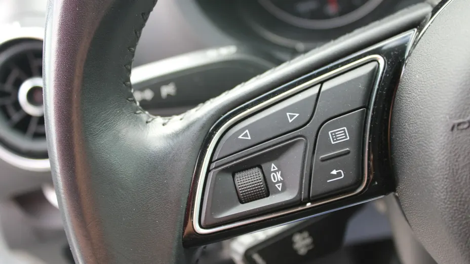 AUDI A3 -
