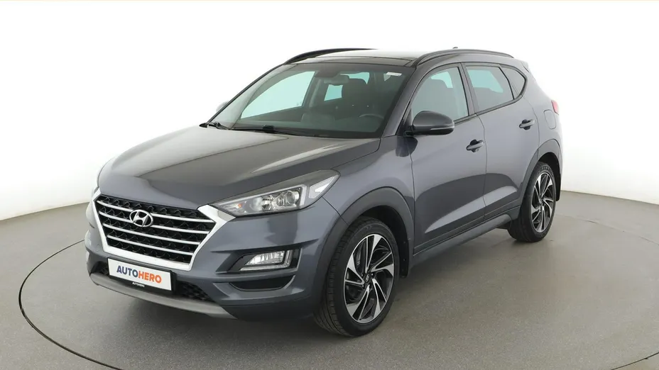 HYUNDAI Tucson -