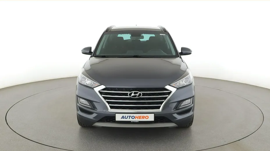 HYUNDAI Tucson -