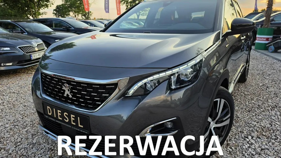 PEUGEOT 3008 -