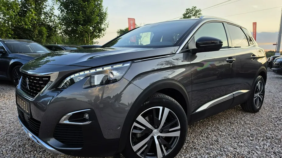 PEUGEOT 3008 -