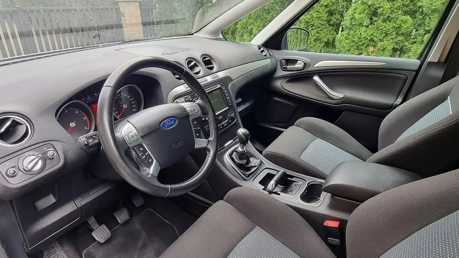 FORD S-MAX -