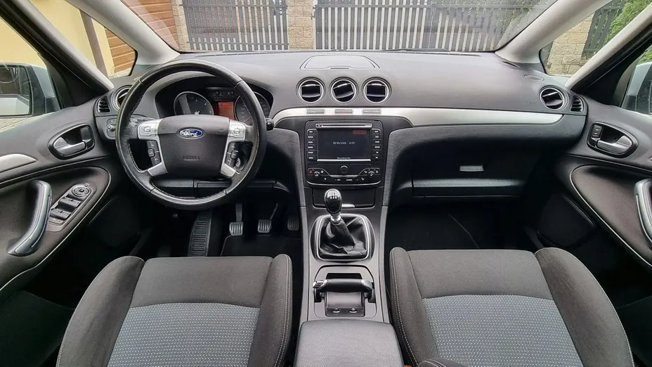 FORD S-MAX -