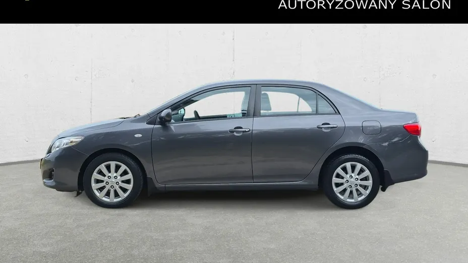 TOYOTA Corolla -