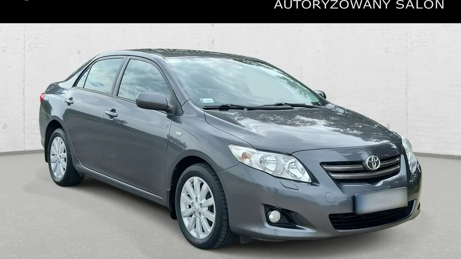 TOYOTA Corolla -
