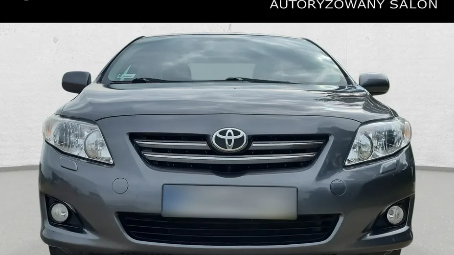 TOYOTA Corolla -