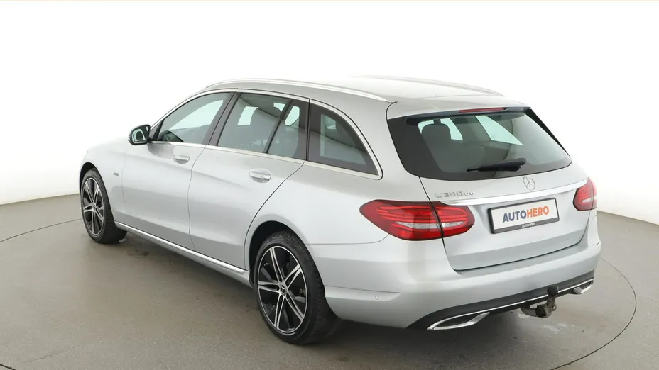 MERCEDES-BENZ C Klasa -