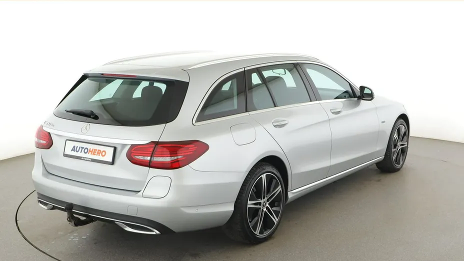MERCEDES-BENZ C Klasa -