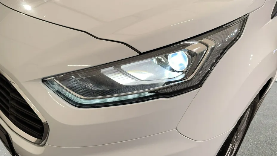 FORD Tourneo Connect -