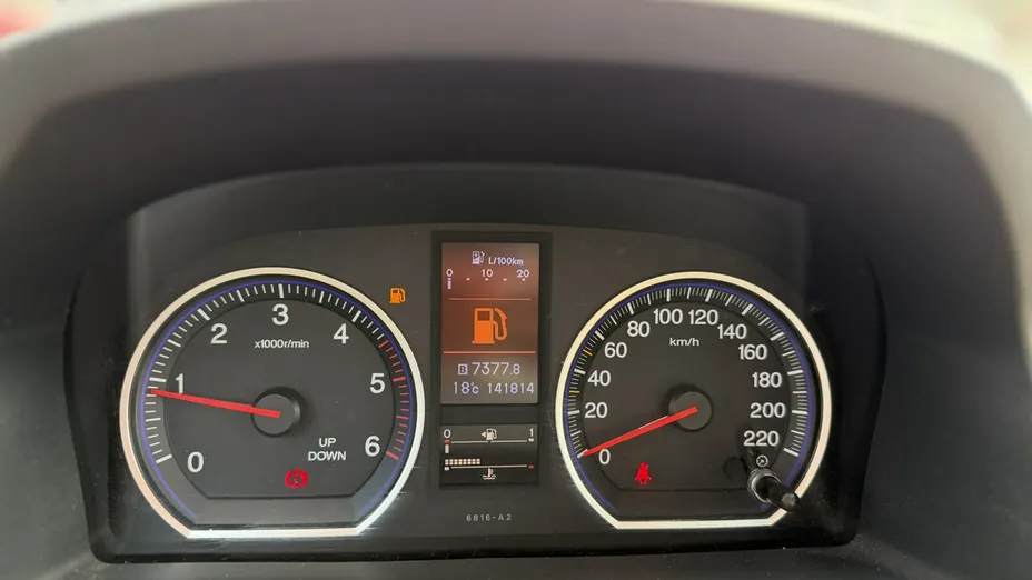 HONDA CR-V -