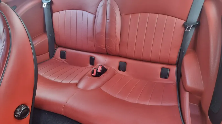 MINI Cooper -