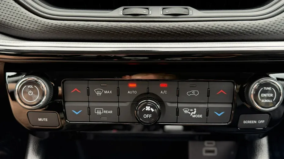 JEEP Compass -