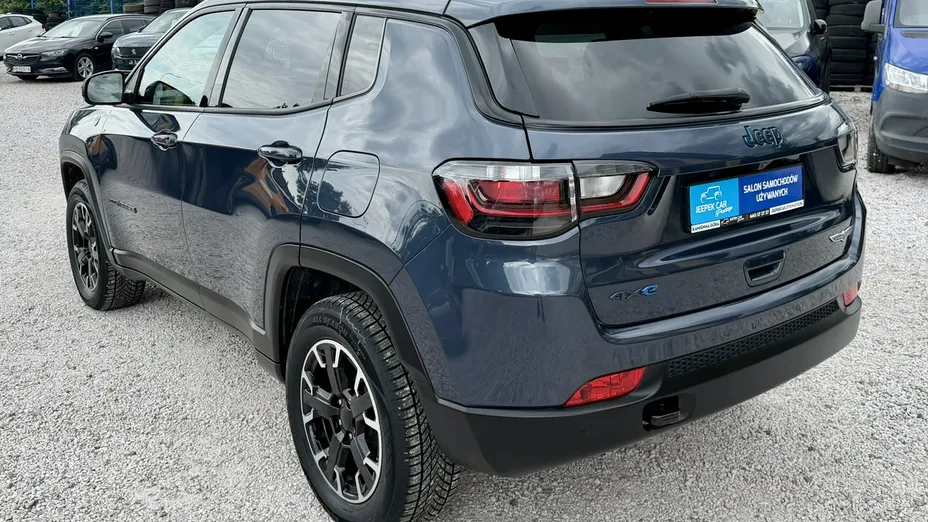 JEEP Compass -