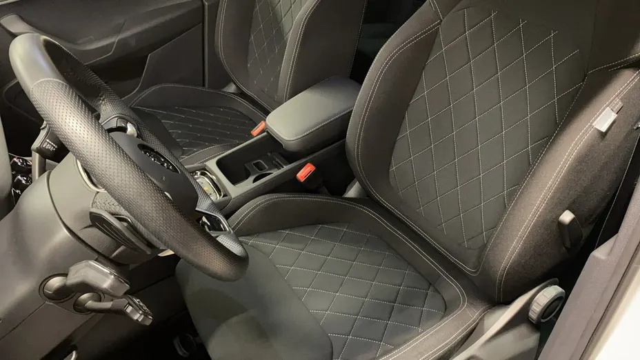 SKODA Karoq -
