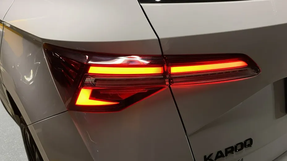 SKODA Karoq -