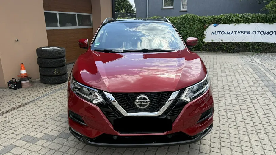 NISSAN Qashqai -