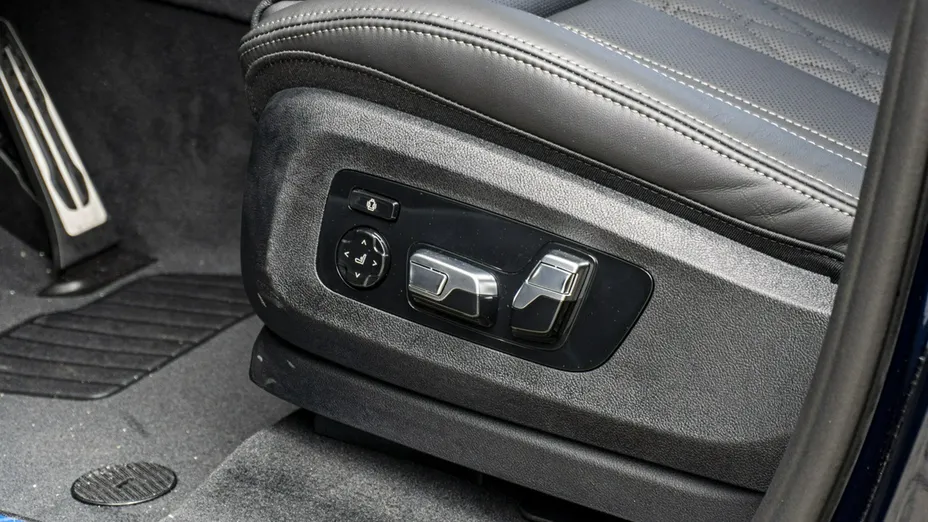 BMW X7 -