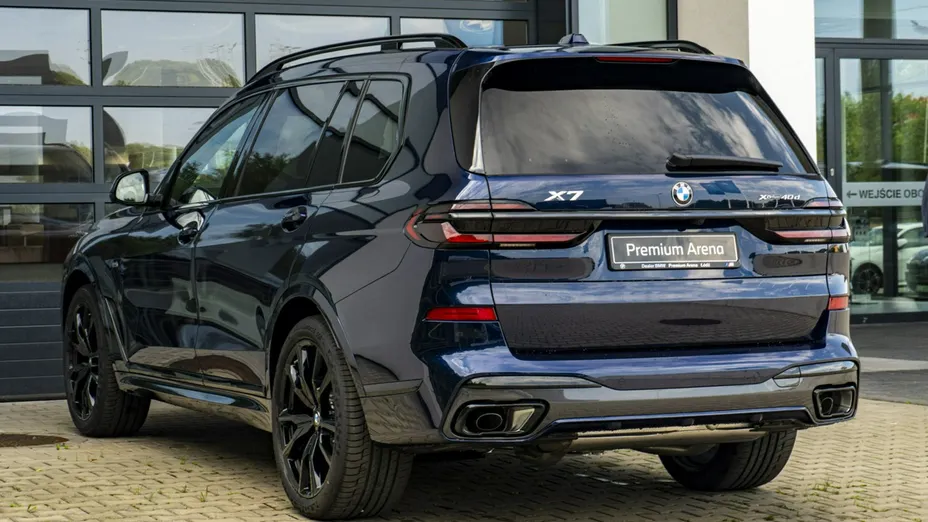 BMW X7 -