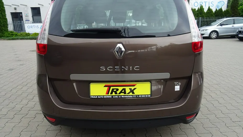 RENAULT Scenic -