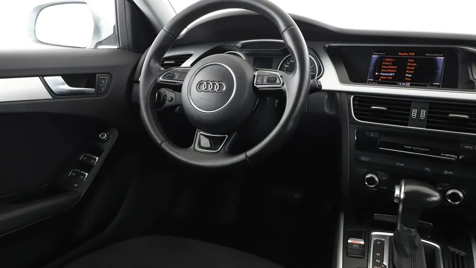 AUDI A4 -