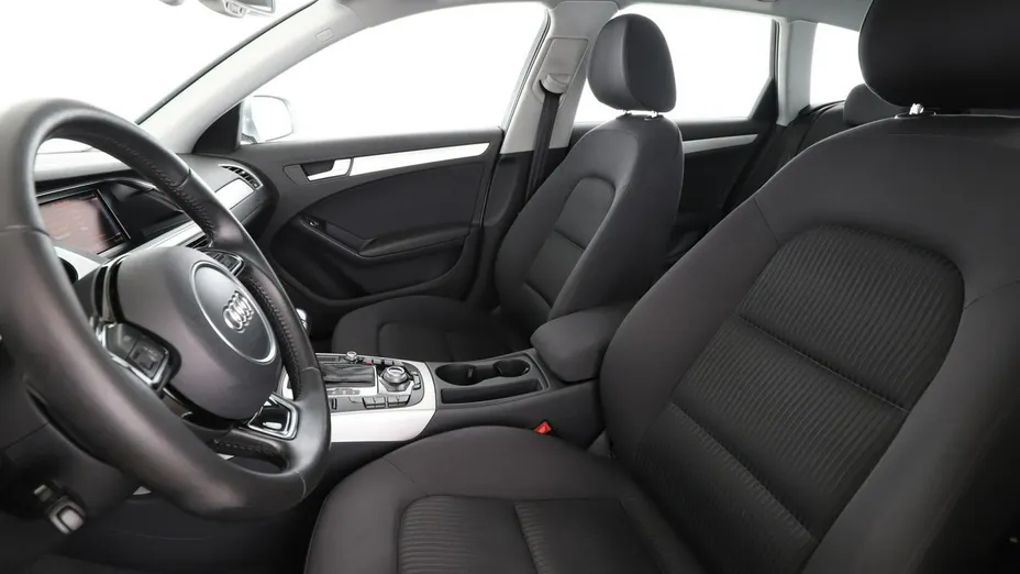 AUDI A4 -