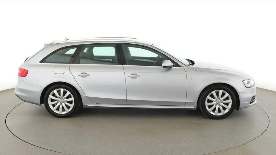 AUDI A4 -