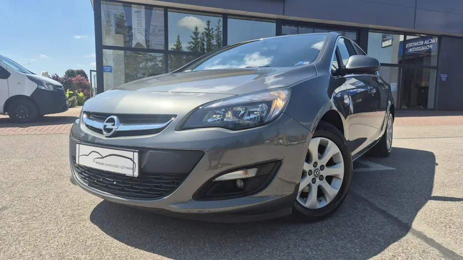 OPEL Astra -