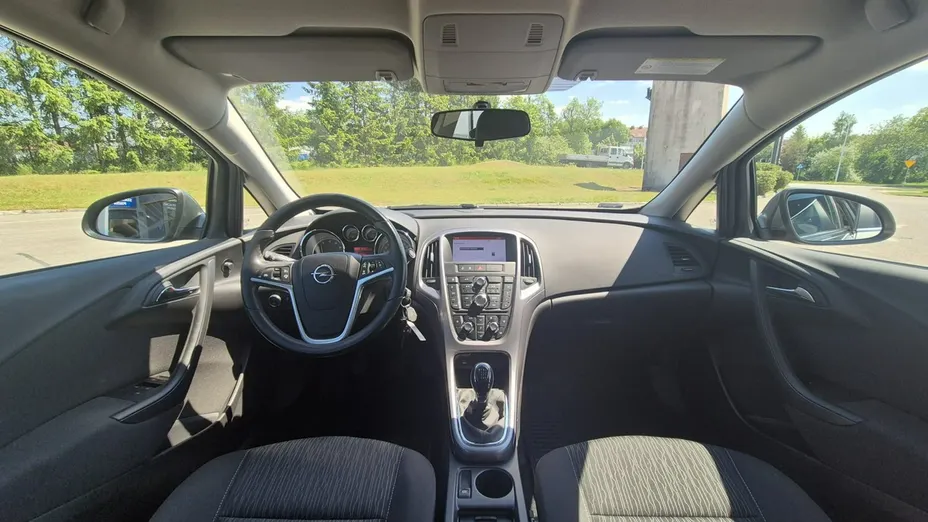 OPEL Astra -
