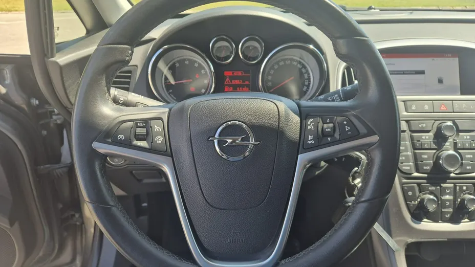 OPEL Astra -
