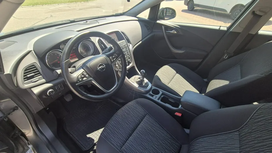 OPEL Astra -
