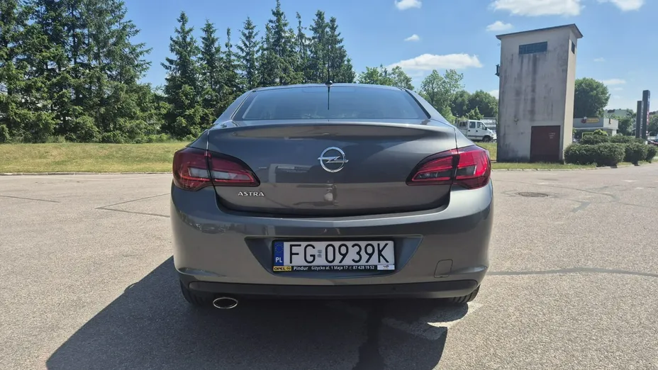 OPEL Astra -