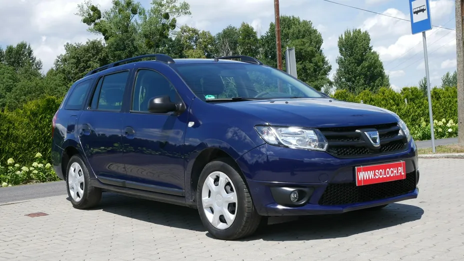 DACIA Logan -